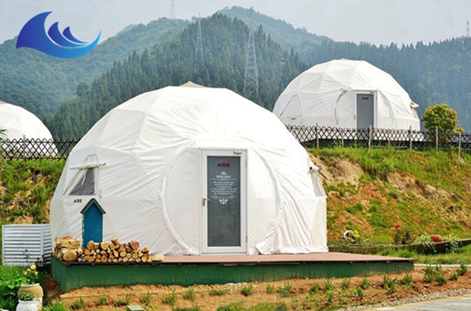 Hotel em tenda geodésica